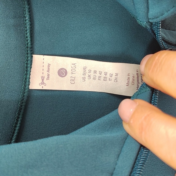 CRZ YOGA Zip Up Cropped Jacket Green Jade Size Small NWT Long Sleeve - Picture 7 of 9